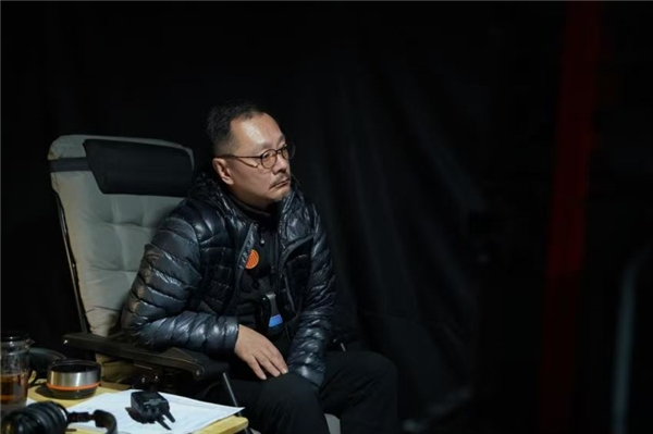 王伟民助力张颂文，以真诚碰撞出有质感的《孤舟》-2