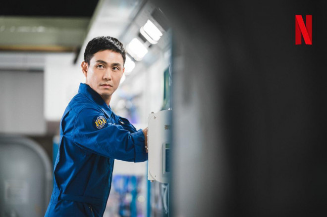 《问问星星吧》 1.4定档，李敏镐×孔孝真太空恋爱-2