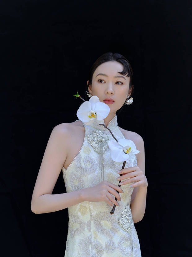 童瑶新中式无袖长裙 展东方古韵-3