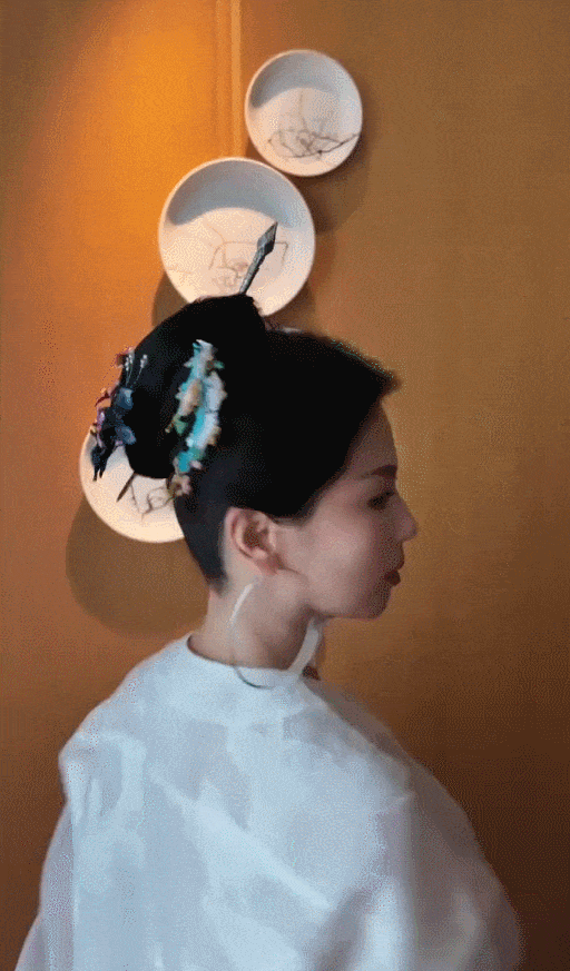 “三条簪”下刘涛：侠女风范，眼神显坚毅-3