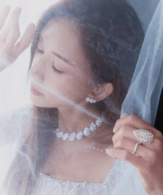 林志玲穿《珠链》仙女裙闪耀全场-4