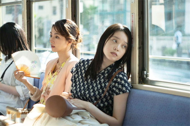 《夏日沙滩上》预告：小田切让、松隆子感受失子之痛-2