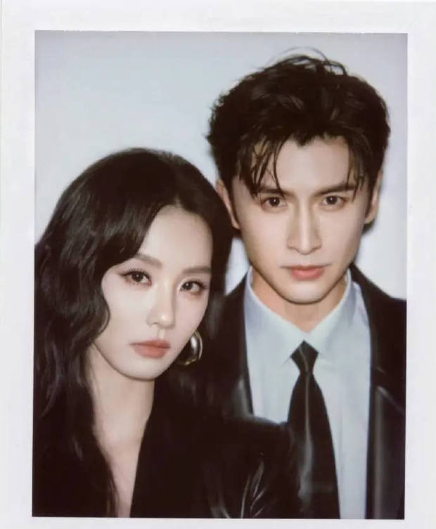 明星双人撕拉片:甜酷美貌双倍-1 明星双人撕拉片:甜酷美貌双倍-1