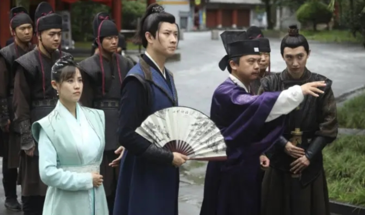 《高兴神探》6月13日爆笑破案

（说明：1.保留原书名号内容 2.用