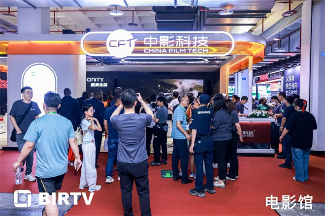 生活场景中的影院级大屏体验，新展不容错过！-2