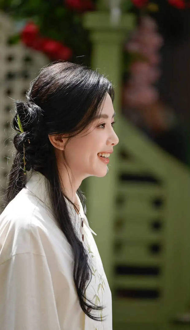 刘诗诗白衣竹簪,演绎东方清冷仙韵-2 刘诗诗白衣竹簪,演绎东方清冷仙韵-2