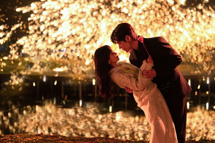 《迟来欢喜》官宣:魏哲鸣&郑合惠子,心动双视角暧昧-1 《迟来欢喜》官宣:魏哲鸣&郑合惠子,心动双视角暧昧-1