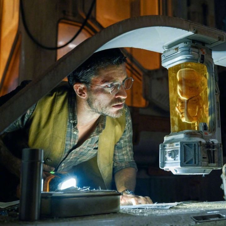 《侏罗纪世界4》剧照曝光:寡姐、乔贝贝命悬一线!-1 《侏罗纪世界4》剧照曝光:寡姐、乔贝贝命悬一线!-1