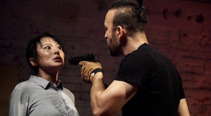 《怒火营救》:跨国生死战,孤胆英雄力挽狂澜-2 《怒火营救》:跨国生死战,孤胆英雄力挽狂澜-2