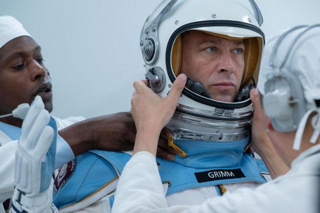 《神奇4侠》电视预告:霹雳火VS银影侠开屏-1 《神奇4侠》电视预告:霹雳火VS银影侠开屏-1