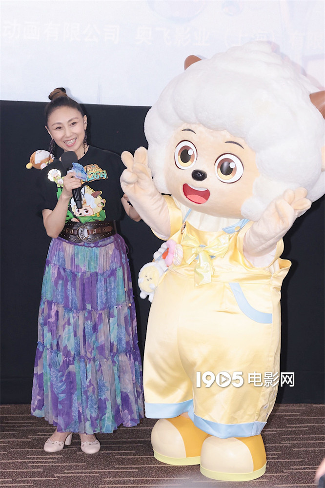 《喜羊羊与灰太狼:异国破晓》首映 配音幕后教学-3 《喜羊羊与灰太狼:异国破晓》首映 配音幕后教学-3