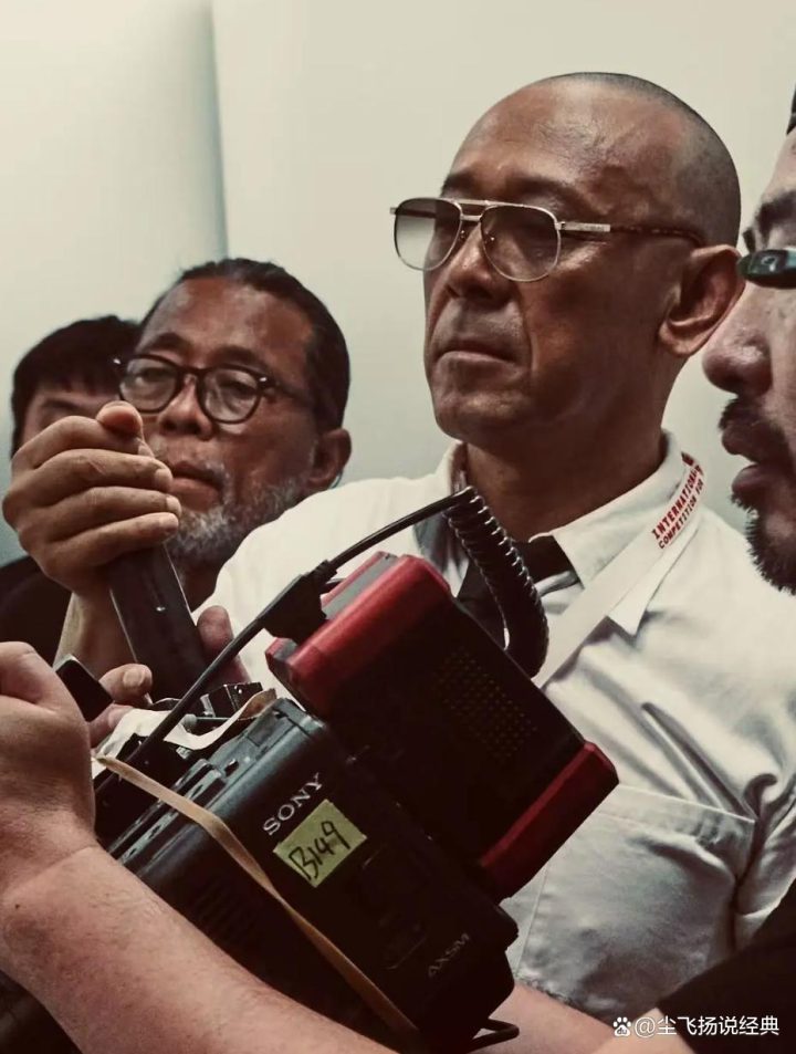 《英雄出少年》:姜文喜剧梦想的豪华碰撞-1 《英雄出少年》:姜文喜剧梦想的豪华碰撞-1